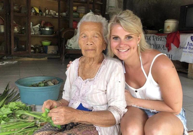 فندق Gusti Homestay Bali