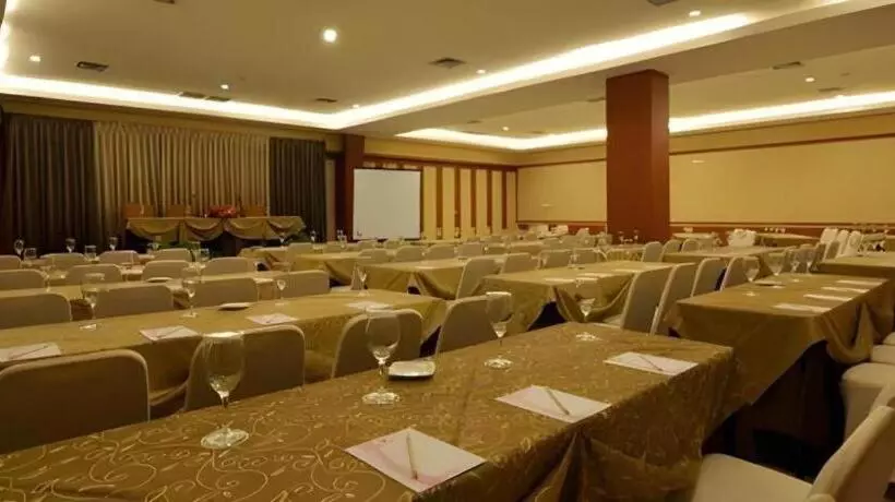 Hotel Istana
