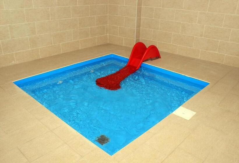 Hotel Median Hajdúnánás