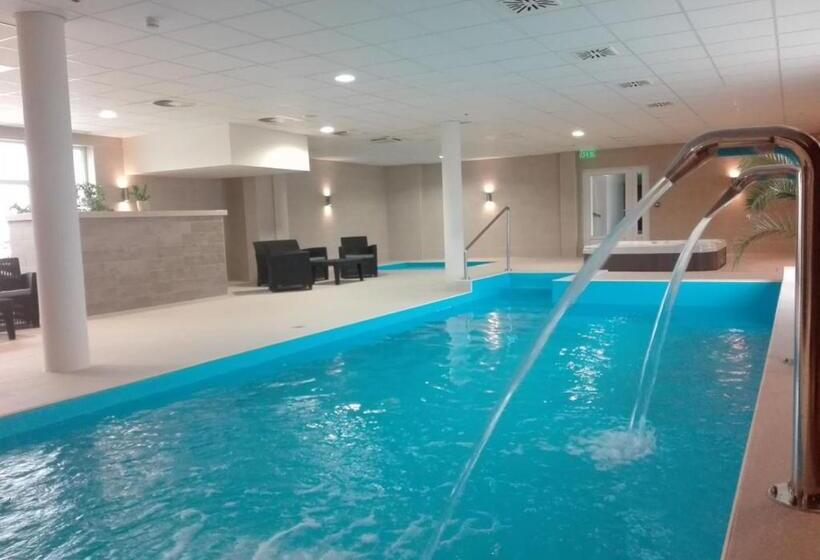 Hotel Median Hajdúnánás