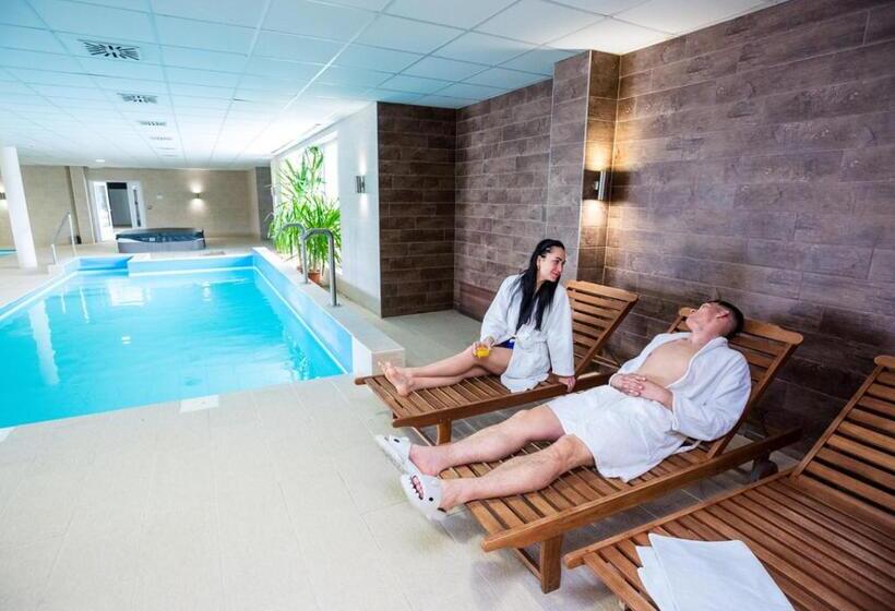 Hotel Median Hajdúnánás