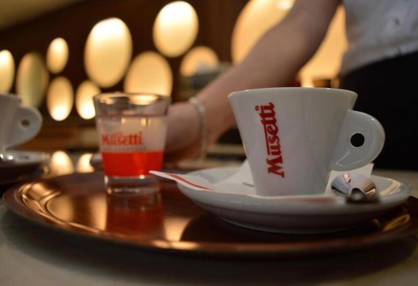 Hotel Median Hajdúnánás