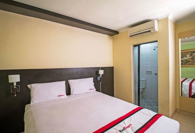 בית מלון כפרי Reddoorz Budget @ Karet Setiabudi