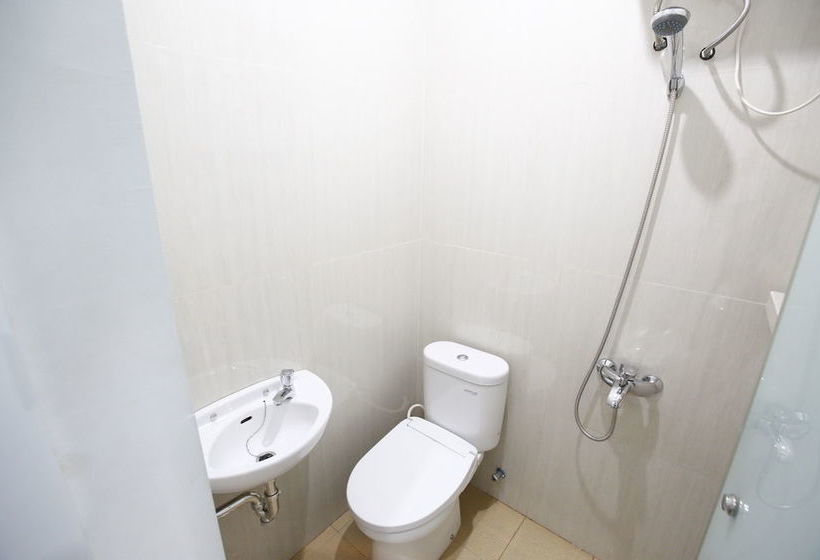 فندق Reddoorz @ Tebet Utara