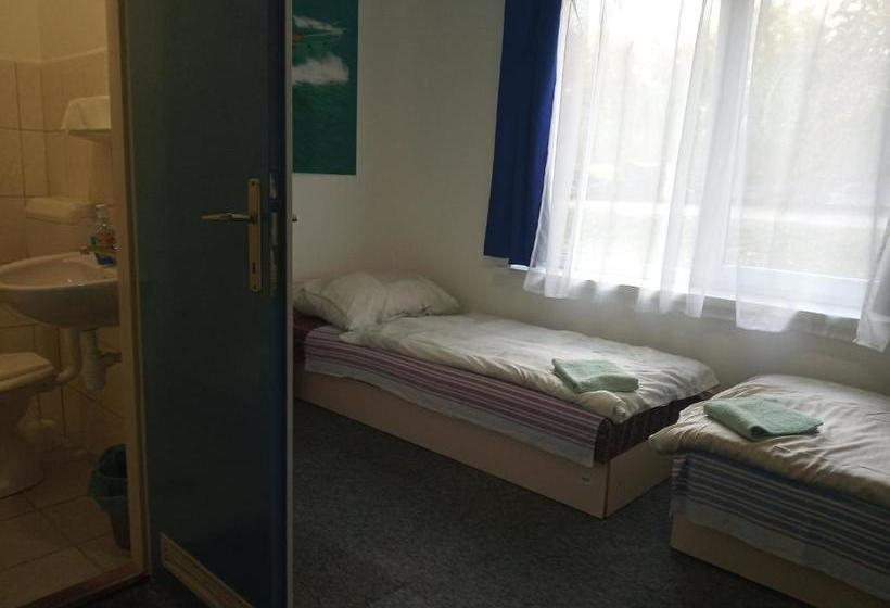 酒店 Rugby Club Hostel