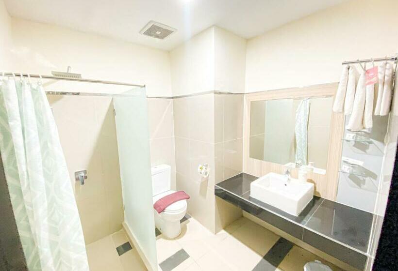 Hotel Transformer Center