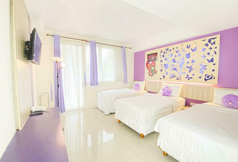 Hotel Transformer Center