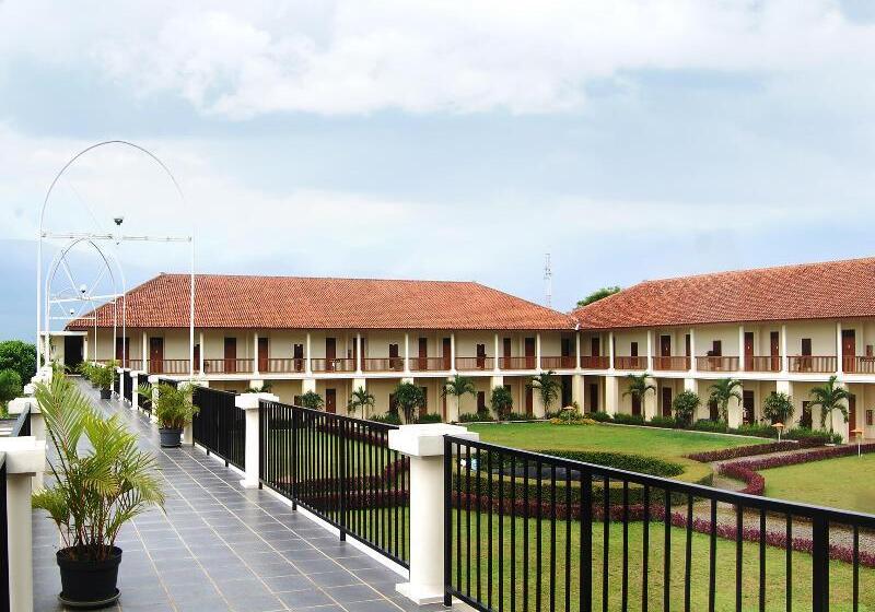 Lomakeskus D Emmerick Salib Putih Hotel Salatiga