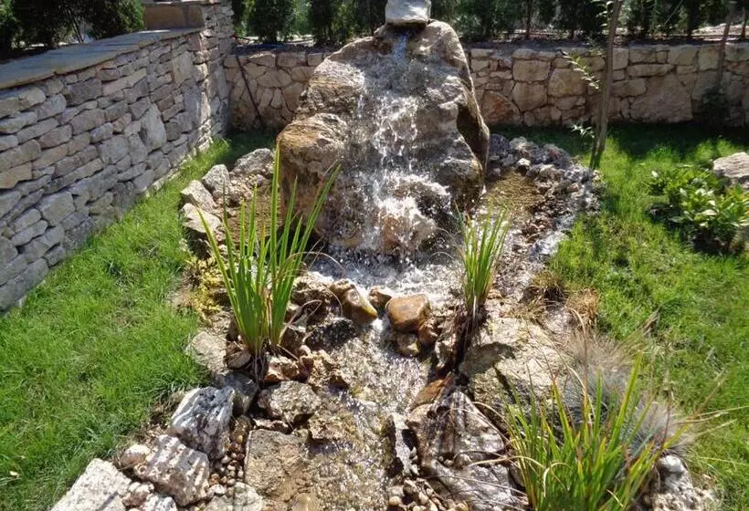 استراحتگاه Stara Pliska Complex