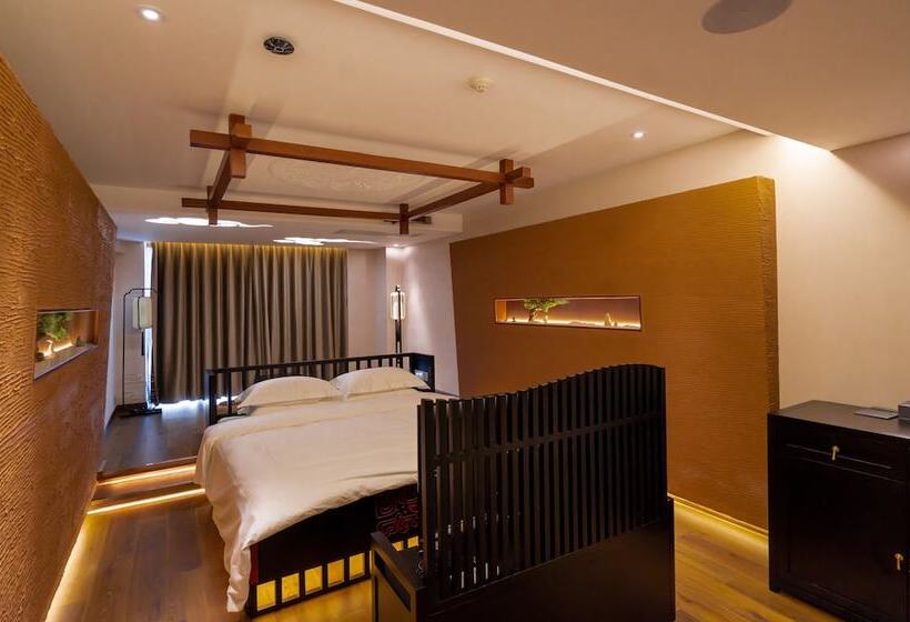 פנסיון History Boutique Inn