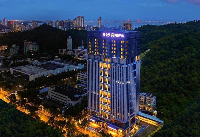 Atour S Hotel Zhuhai Gongbei Port Netease Selected