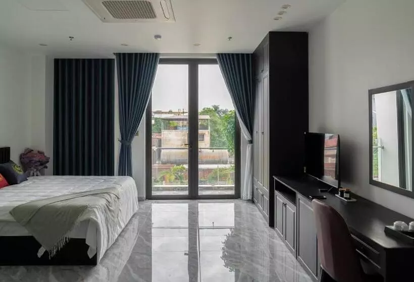 Golden Joy Hotel & Apartment