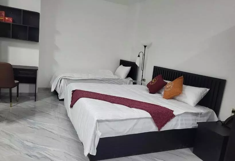 Golden Joy Hotel & Apartment