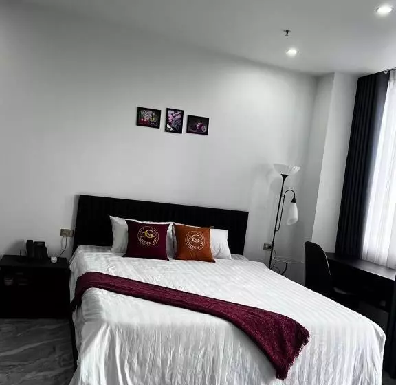 Golden Joy Hotel & Apartment