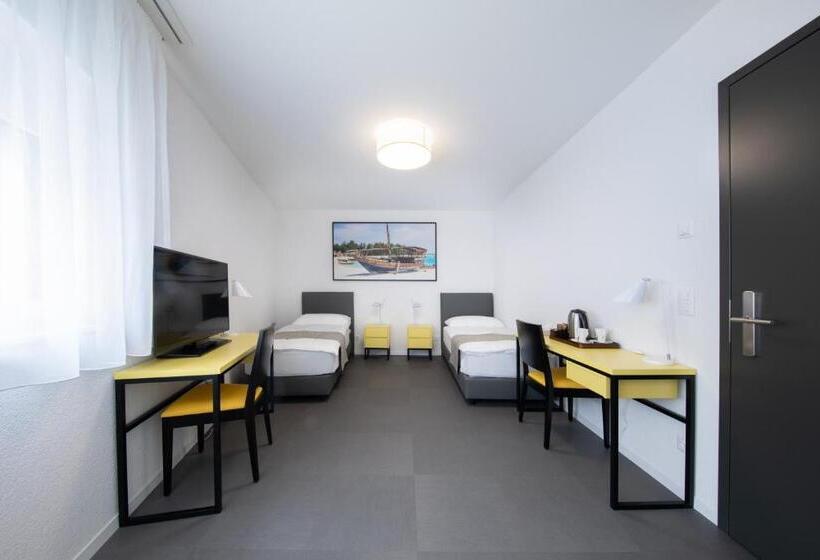 Hotel The Freddie Mercury