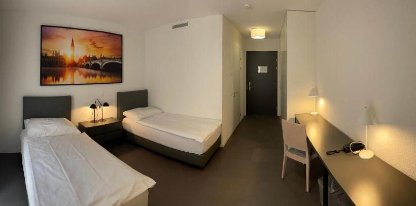 Hotel The Freddie Mercury