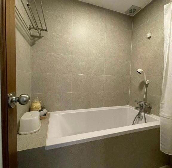 Ken Hotel & Apartment