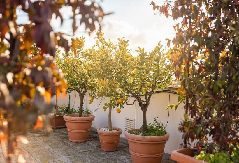 צימר Palazzo Savino Southern Italian Lifestyle   Epoca Collection