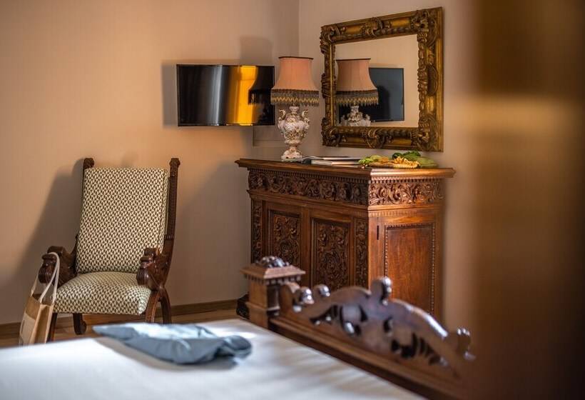 צימר Palazzo Savino Southern Italian Lifestyle   Epoca Collection