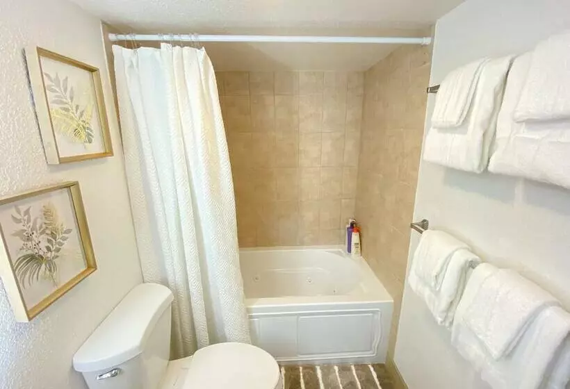 Bishop Suites At Executive Centre