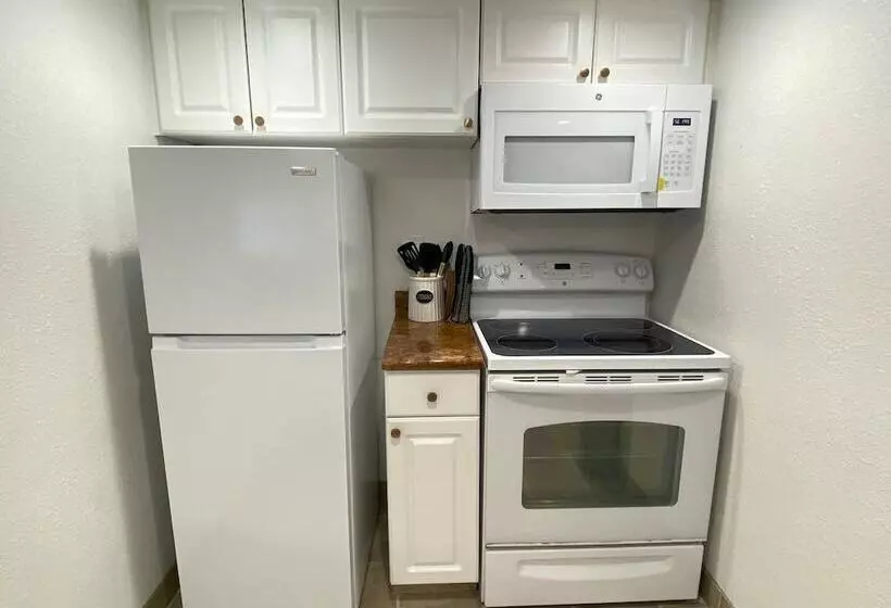 Bishop Suites At Executive Centre