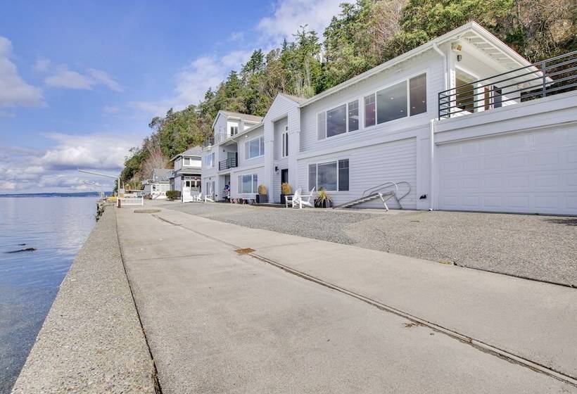 Bright Camano Home ~ 4 Mi To Cama Beach State Park