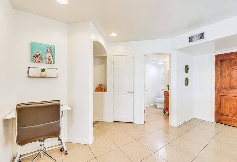 Charming Home W/ Pool   Near Mesa Arts Center!