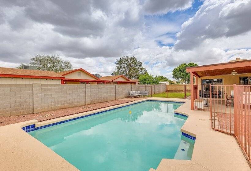 Charming Home W/ Pool   Near Mesa Arts Center!