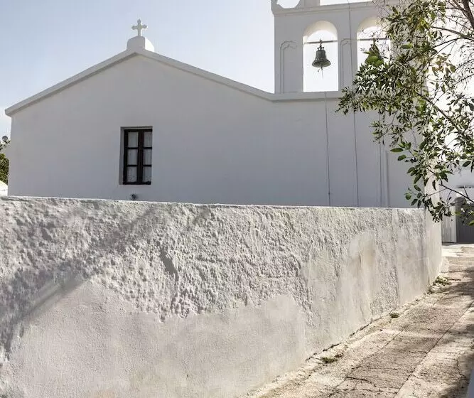 Frescoes Luxury Suites