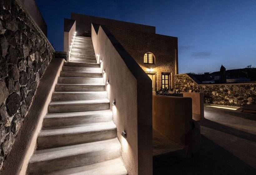 Frescoes Luxury Suites