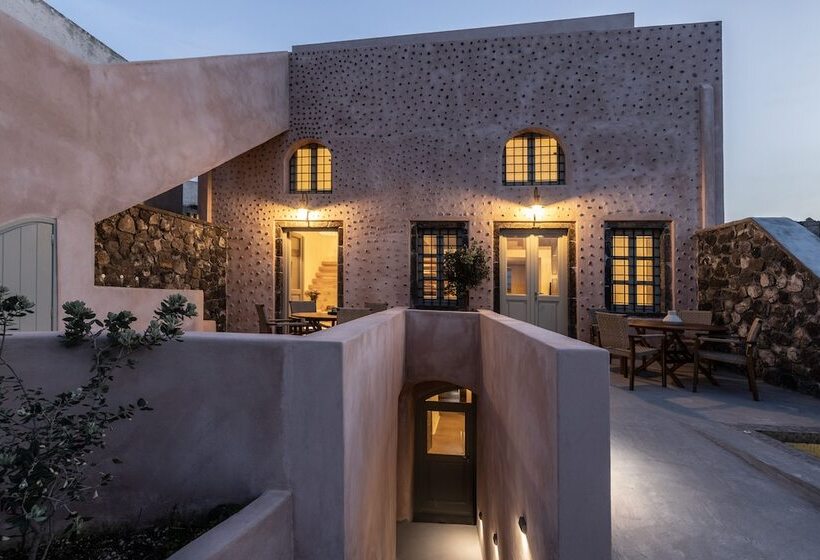 Frescoes Luxury Suites