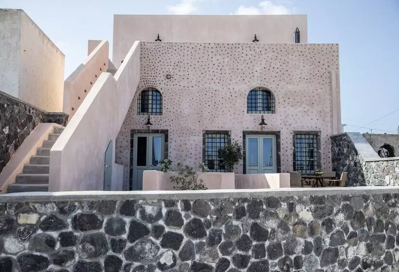 Frescoes Luxury Suites