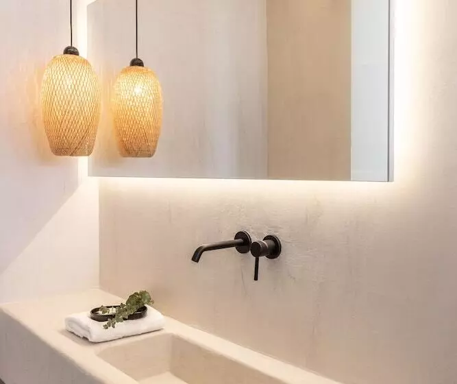 Frescoes Luxury Suites