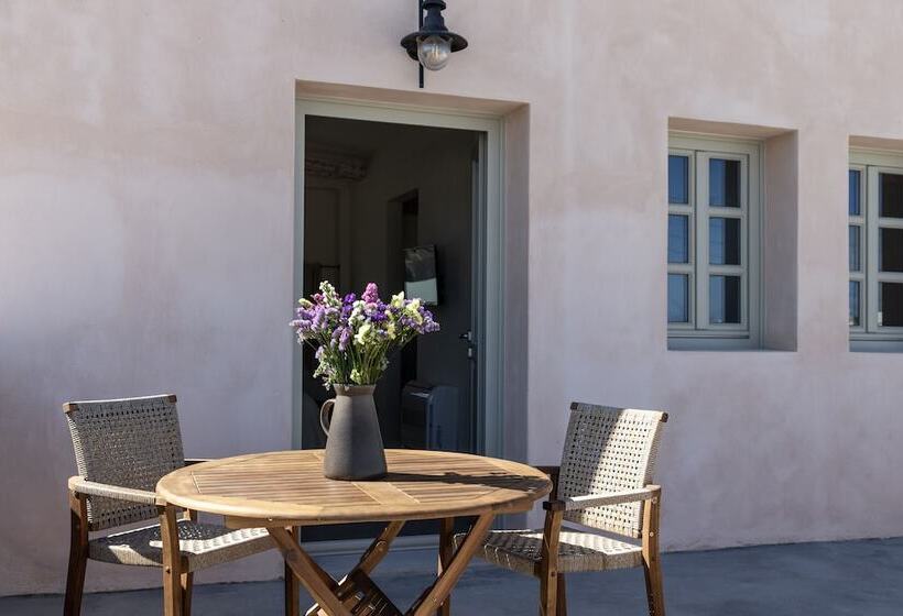 Frescoes Luxury Suites