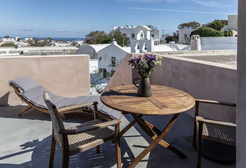 Frescoes Luxury Suites