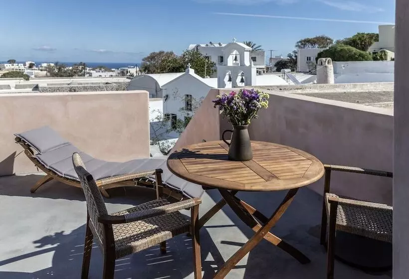 Frescoes Luxury Suites