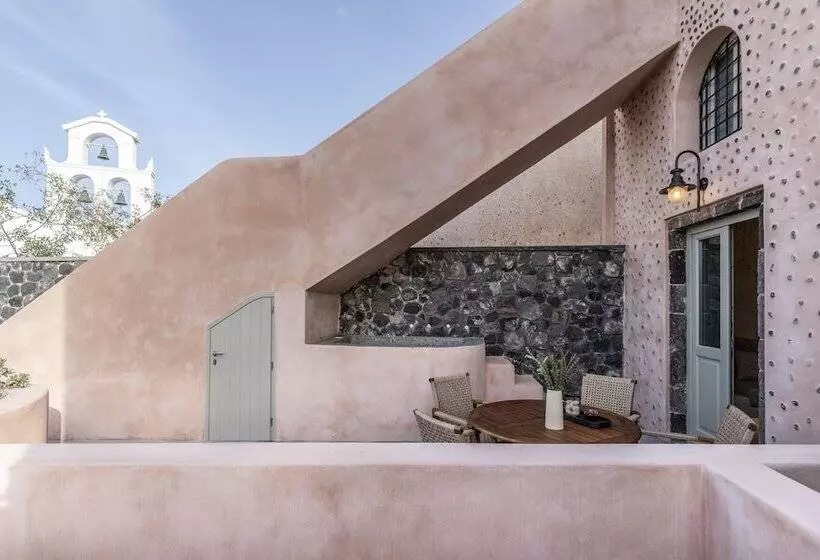 Frescoes Luxury Suites