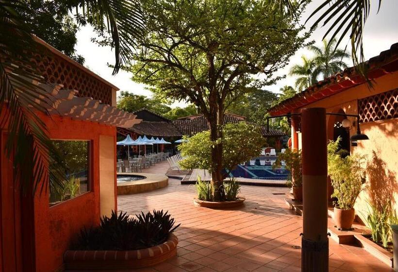 هتل Hosteria Real Santa Fe