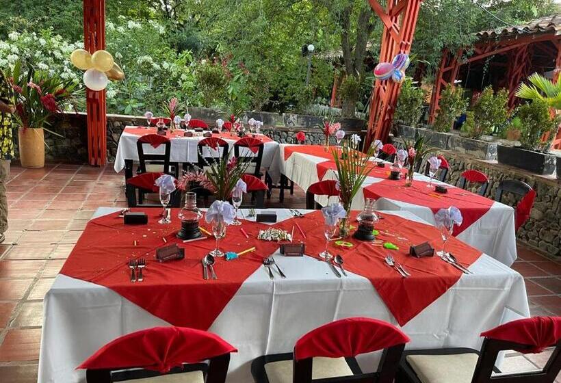 هتل Hosteria Real Santa Fe