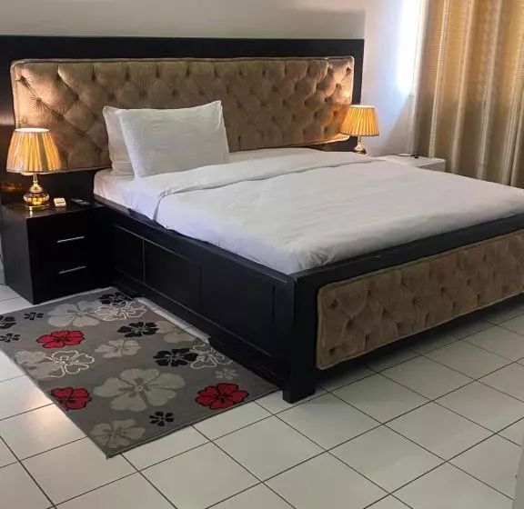 هتل Hôtel Rotana