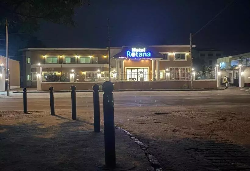 هتل Hôtel Rotana