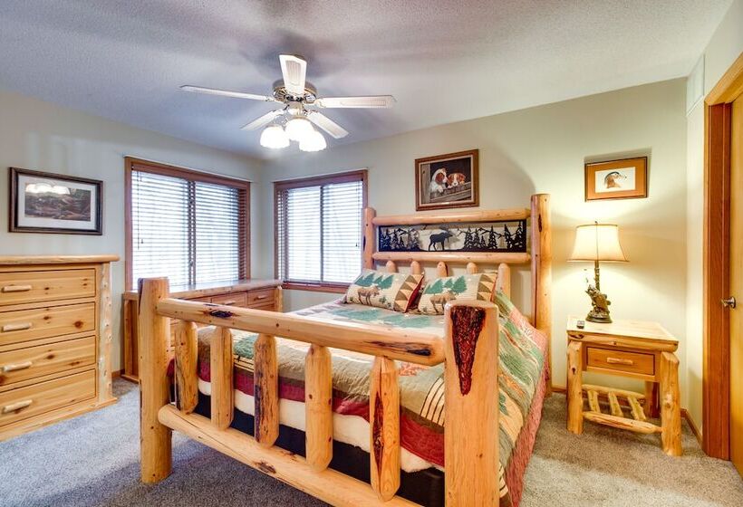 Lakefront Minnesota Home W/ Deck, Dock & Fire Pit