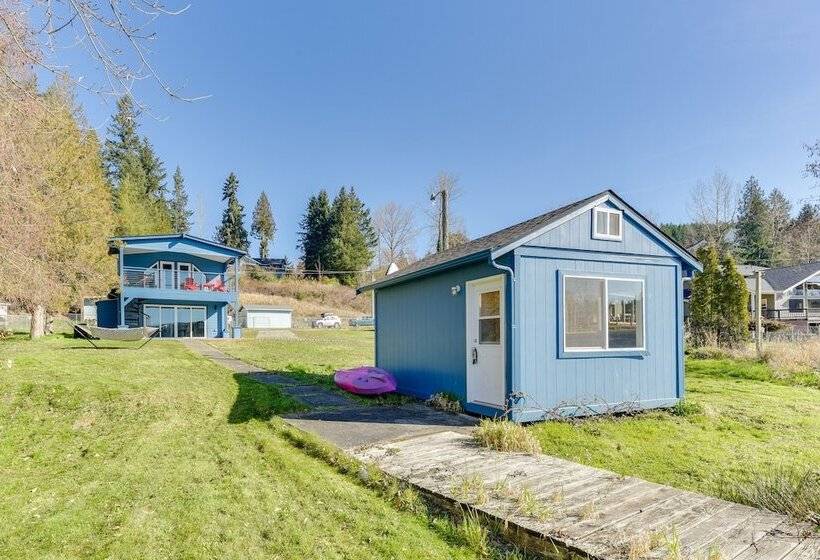 Lakefront Roy Cabin ~ 40 Mi To Mount Rainier!
