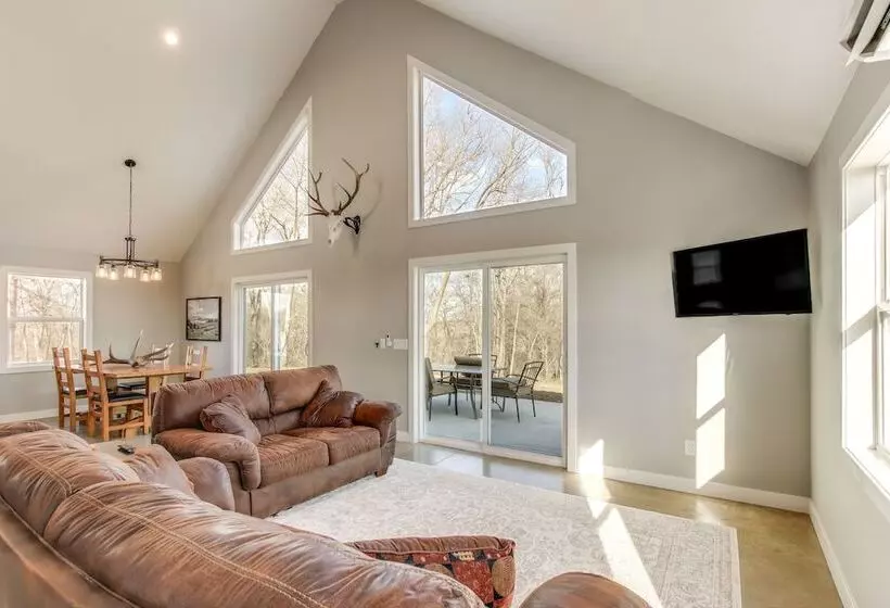 Modern Oskaloosa Cabin W/ 2 Acres & On Site Trails