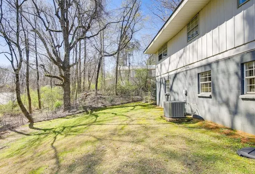 Oxford Getaway: Walk To Oxford Square!