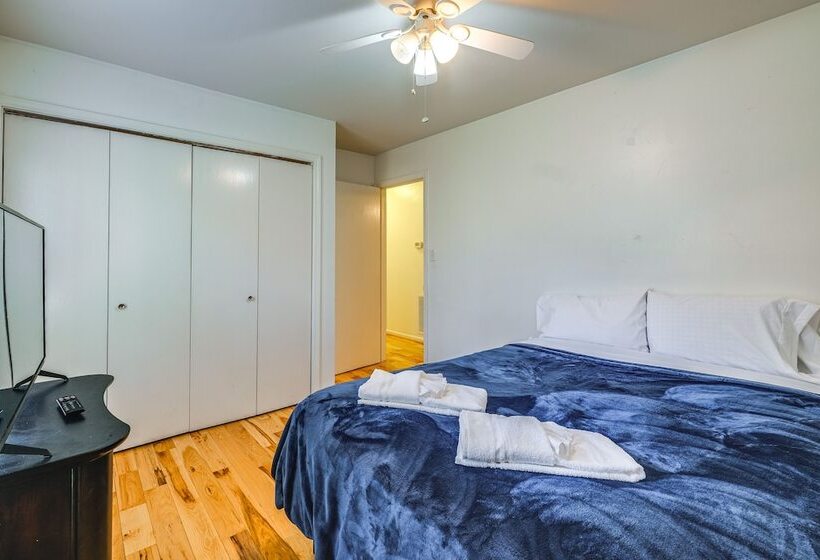 Pet Friendly Roanoke Home W/ Fire Pit + Grill!