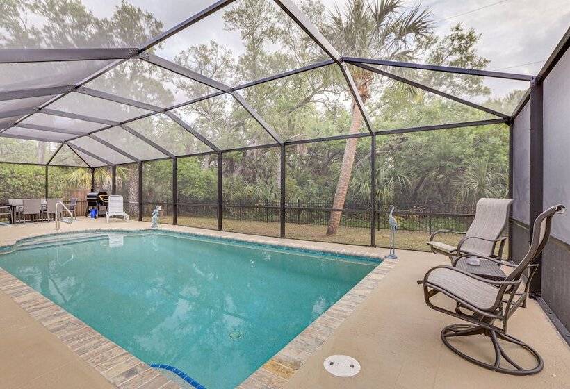 Port Charlotte Retreat W/ Heated Saltwater Pool!