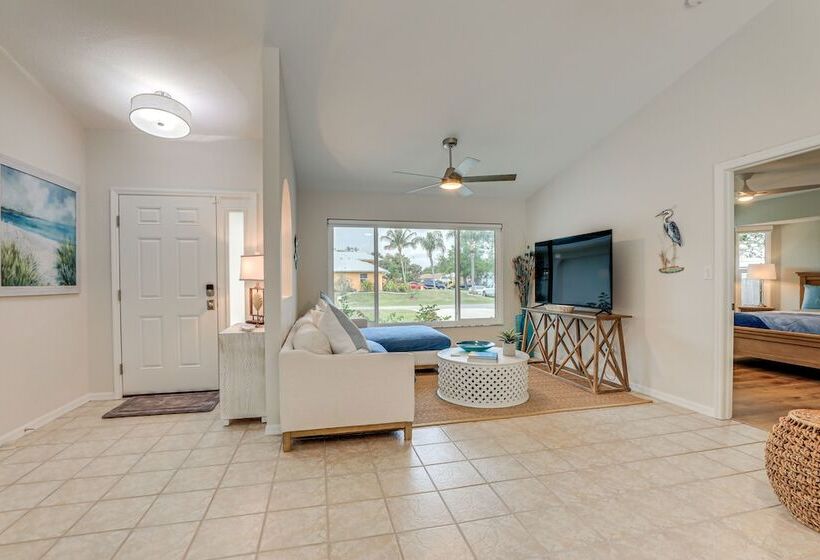 Port Charlotte Retreat W/ Heated Saltwater Pool!