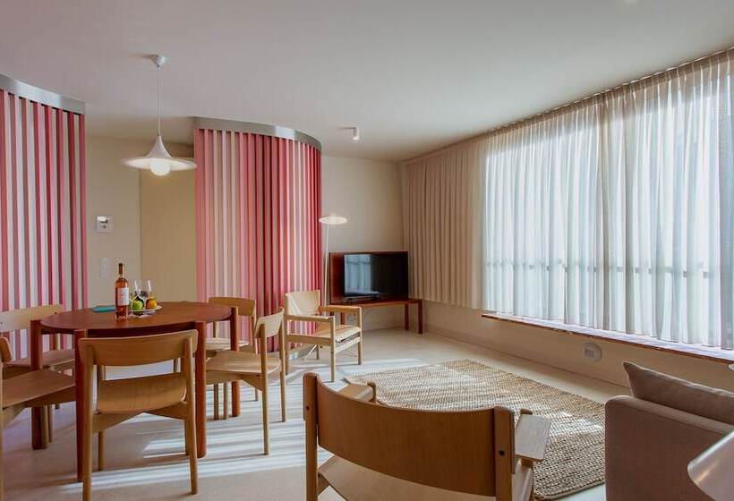 Princess Building V. R. Santo António