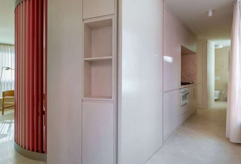 Princess Building V. R. Santo António